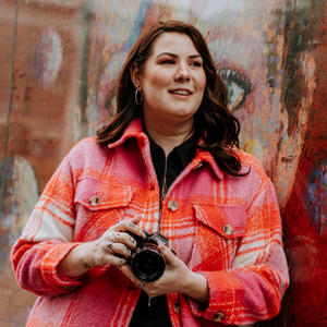 Photographer Bio Headshot – 300x300px (13)
